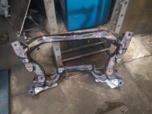 Gebruikte Subframe Mercedes E Combi (S211) 3.0 E-280 CDI V6 24V Prijs op aanvraag aangeboden door Bongers Auto-Onderdelen Zeeland