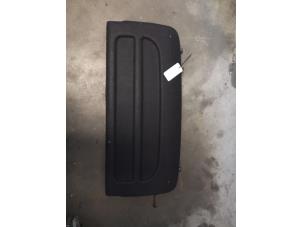 Gebruikte Hoedenplank Ford B-Max (JK8) 1.0 EcoBoost 12V 100 Prijs € 100,00 Margeregeling aangeboden door Bongers Auto-Onderdelen Zeeland