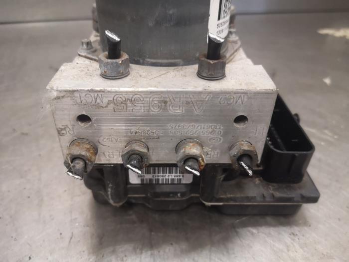 Gebruikte ABS Pomp Alfa Romeo MiTo (955) 1.6 JTDm 16V Prijs op aanvraag aangeboden door Bongers Auto-Onderdelen Zeeland