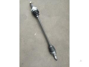 Gebruikte Homokineetas rechts-voor Suzuki Alto (RF410) 1.1 16V Prijs € 175,00 Margeregeling aangeboden door Bongers Auto-Onderdelen Zeeland