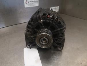 Gebruikte Alternator Renault Trafic New (JL) 2.0 dCi 16V 115 Prijs op aanvraag aangeboden door Bongers Auto-Onderdelen Zeeland