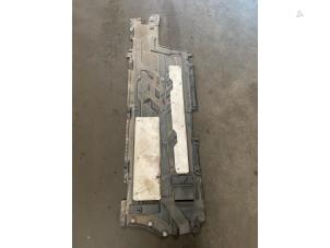 Gebruikte Beschermplaat bodem Mercedes A (177.0) Prijs op aanvraag aangeboden door Bongers Auto-Onderdelen Zeeland