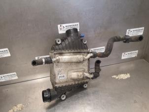 Gebruikte Intercooler Jaguar XE 2.0d 180 16V Prijs op aanvraag aangeboden door Bongers Auto-Onderdelen Zeeland