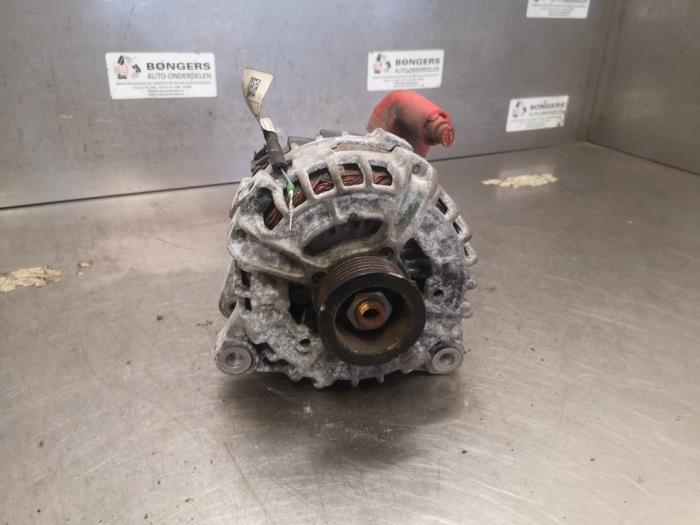 Gebruikte Dynamo Jaguar XE 2.0d 180 16V Prijs op aanvraag aangeboden door Bongers Auto-Onderdelen Zeeland