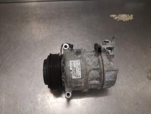 Gebruikte Pomp Airco Jaguar XE 2.0d 180 16V Prijs op aanvraag aangeboden door Bongers Auto-Onderdelen Zeeland