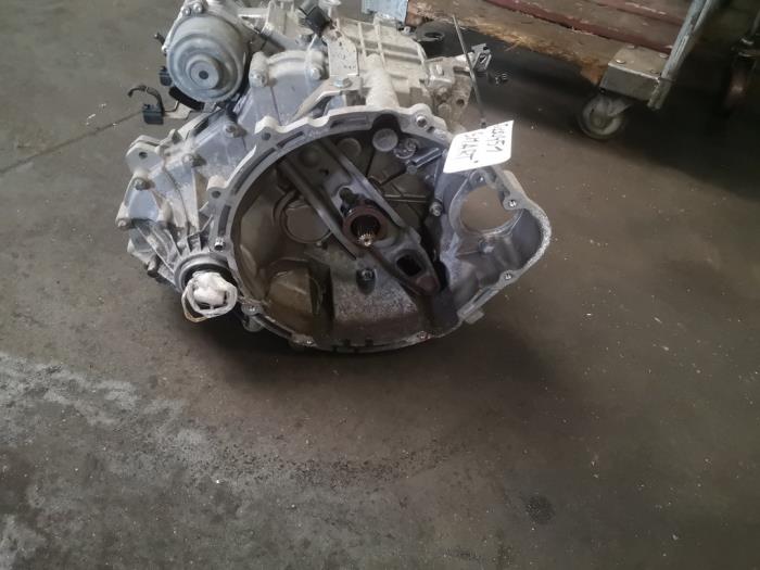 Gebruikte Automaatbak Smart Forfour (454) 1.5 16V Prijs op aanvraag aangeboden door Bongers Auto-Onderdelen Zeeland