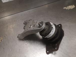 Gebruikte Motorsteun Ford Transit 2.0 TDCi 16V Eco Blue 130 RWD Prijs op aanvraag aangeboden door Bongers Auto-Onderdelen Zeeland