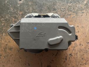 Gebruikte Achterklep motor Mercedes R (W251) 5.0 500 V8 32V 4-Matic Prijs op aanvraag aangeboden door Bongers Auto-Onderdelen Zeeland