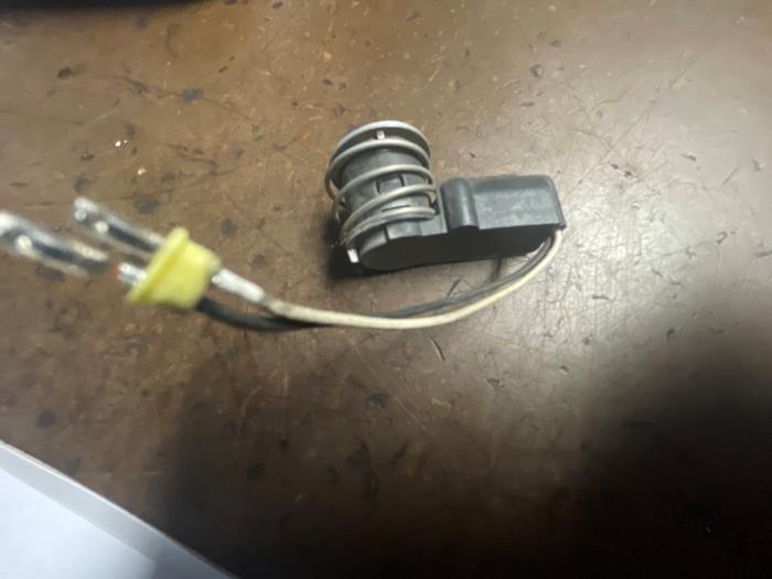 Gebruikte Sensor BDP Toyota Prius (ZVW3) 1.8 16V Prijs op aanvraag aangeboden door Bongers Auto-Onderdelen Zeeland