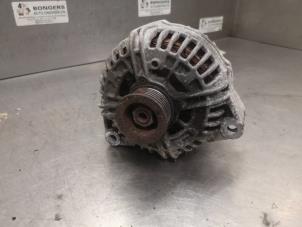 Gebruikte Dynamo Mercedes R (W251) 5.0 500 V8 32V 4-Matic Prijs op aanvraag aangeboden door Bongers Auto-Onderdelen Zeeland