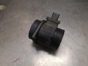 Gebruikte Luchtmassameter Kia Niro II (SG2) 1.6 GDI Plug-in Hybrid Prijs op aanvraag aangeboden door Bongers Auto-Onderdelen Zeeland