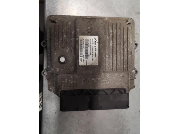 Gebruikte Computer Motormanagement Fiat Doblo Cargo (223) 1.3 D 16V Multijet DPF Prijs op aanvraag aangeboden door Bongers Auto-Onderdelen Zeeland