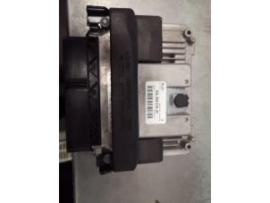 Gebruikte Computer Motormanagement Audi A4 Avant (B8) 2.0 TDI 16V Prijs op aanvraag aangeboden door Bongers Auto-Onderdelen Zeeland