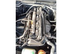 Gebruikte Motor Suzuki Grand Vitara II (JT) 2.0 16V Prijs € 2.350,00 Margeregeling aangeboden door Bongers Auto-Onderdelen Zeeland