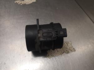 Gebruikte Luchtmassameter Mercedes Vito (447.6) 2.2 116 CDI 16V Prijs op aanvraag aangeboden door Bongers Auto-Onderdelen Zeeland