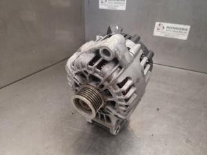 Gebruikte Dynamo Ford B-Max (JK8) 1.6 Ti-VCT 16V Prijs op aanvraag aangeboden door Bongers Auto-Onderdelen Zeeland