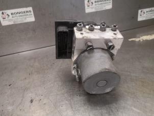 Gebruikte ABS Pomp Citroen C4 Grand Picasso (UA) 2.0 HDiF 16V 135 Prijs op aanvraag aangeboden door Bongers Auto-Onderdelen Zeeland