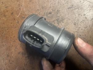 Gebruikte Luchtmassameter Alfa Romeo MiTo (955) 1.6 JTDm 16V Prijs op aanvraag aangeboden door Bongers Auto-Onderdelen Zeeland