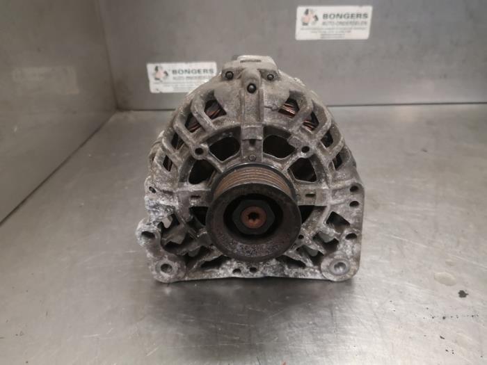 Gebruikte Dynamo Volkswagen Polo V (6R) 1.2 12V BlueMotion Technology Prijs op aanvraag aangeboden door Bongers Auto-Onderdelen Zeeland