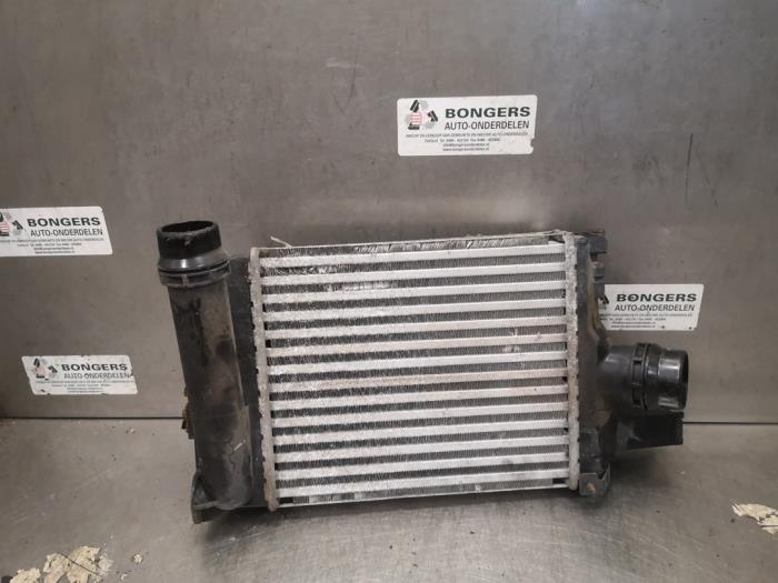 Gebruikte Intercooler Renault Captur I (2R) 0.9 Energy TCE 12V Prijs op aanvraag aangeboden door Bongers Auto-Onderdelen Zeeland