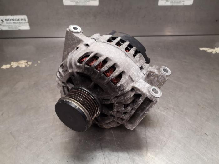 Gebruikte Dynamo Opel Corsa D 1.3 CDTi 16V ecoFLEX Prijs op aanvraag aangeboden door Bongers Auto-Onderdelen Zeeland