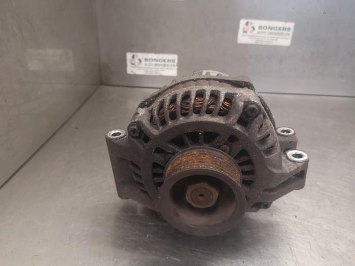 Gebruikte Dynamo Honda CR-V (RD5/6/7/8) 2.0i 16V VTEC Prijs op aanvraag aangeboden door Bongers Auto-Onderdelen Zeeland