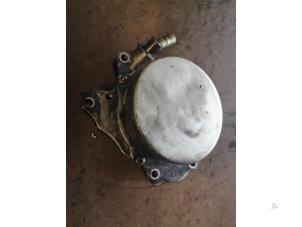 Gebruikte Vacuumpomp (Diesel) Volkswagen Crafter 2.0 BiTDI Prijs op aanvraag aangeboden door Bongers Auto-Onderdelen Zeeland