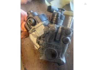 Gebruikte Dieselpomp Volkswagen Crafter 2.0 BiTDI Prijs op aanvraag aangeboden door Bongers Auto-Onderdelen Zeeland