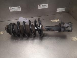 Gebruikte Mac Phersonpoot links-voor Opel Meriva Mk.II 1.6 CDTI 16V Prijs op aanvraag aangeboden door Bongers Auto-Onderdelen Zeeland