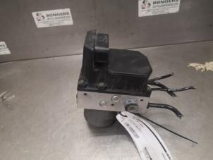 Gebruikte ABS Pomp Audi A4 Avant (B6) 2.0 FSI 16V Prijs op aanvraag aangeboden door Bongers Auto-Onderdelen Zeeland
