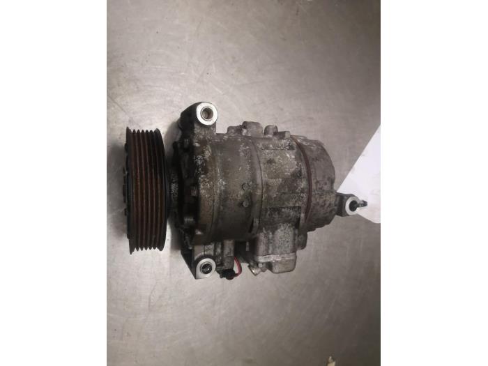 Gebruikte Aircopomp Audi A4 Avant (B6) 2.0 FSI 16V Prijs op aanvraag aangeboden door Bongers Auto-Onderdelen Zeeland