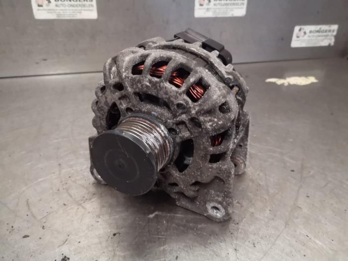 Alternator Renault Twingo III (AH), 2014 / 2024 1.0 SCe 70 12V, Hatchback, 4Dr, Benzine, 999cc, 52kW (71pk), RWD, H4D400; H4DA4, 2014-09 / 2019-04, AHB0; AHB1; AHB3; AHB4; AH0BE2M7 (Gebruikt)