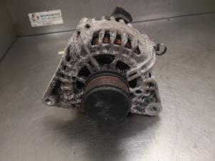 Gebruikte Dynamo Kia Cee'd Sporty Wagon (EDF) 1.6 CRDi 90 16V Prijs op aanvraag aangeboden door Bongers Auto-Onderdelen Zeeland