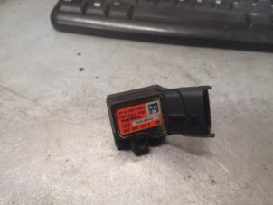 Gebruikte Map Sensor (inlaatspruitstuk) Landrover Range Rover Evoque (LVJ/LVS) 2.2 eD4 16V Prijs op aanvraag aangeboden door Bongers Auto-Onderdelen Zeeland