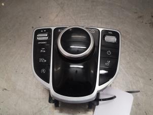 Gebruikte Regelunit Multi Media Mercedes E Estate (S213) E-220d 2.0 Turbo 16V Prijs op aanvraag aangeboden door Bongers Auto-Onderdelen Zeeland