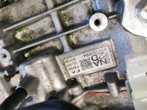 Versnellingsbak van een Mazda 3 Sport (BP) 2.0 SkyActiv-G 122 Mild Hybrid 16V 2021
