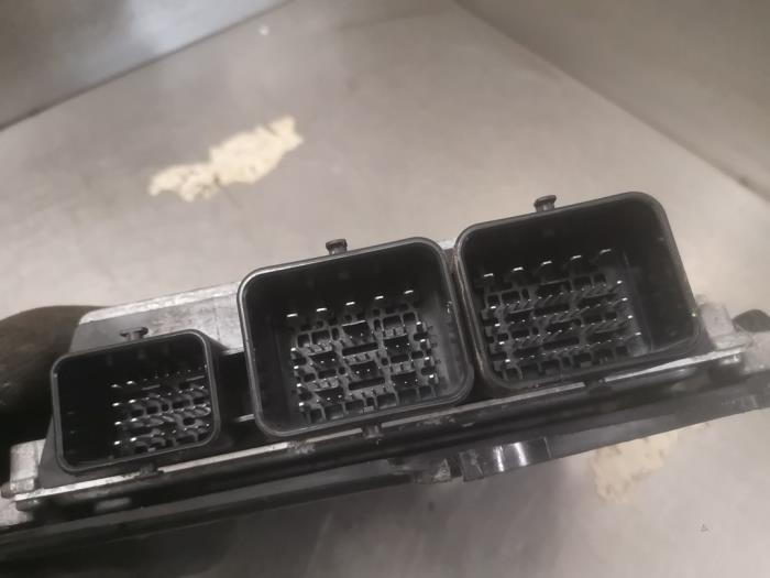 Computer Motormanagement van een Citroën C3 (SC) 1.0 Vti 68 12V 2016
