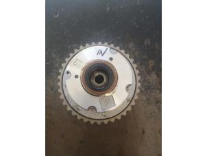 Gebruikte Nokkenas Tandwiel Ford Grand C-Max (DXA) 1.6 EcoBoost 16V Prijs op aanvraag aangeboden door Bongers Auto-Onderdelen Zeeland