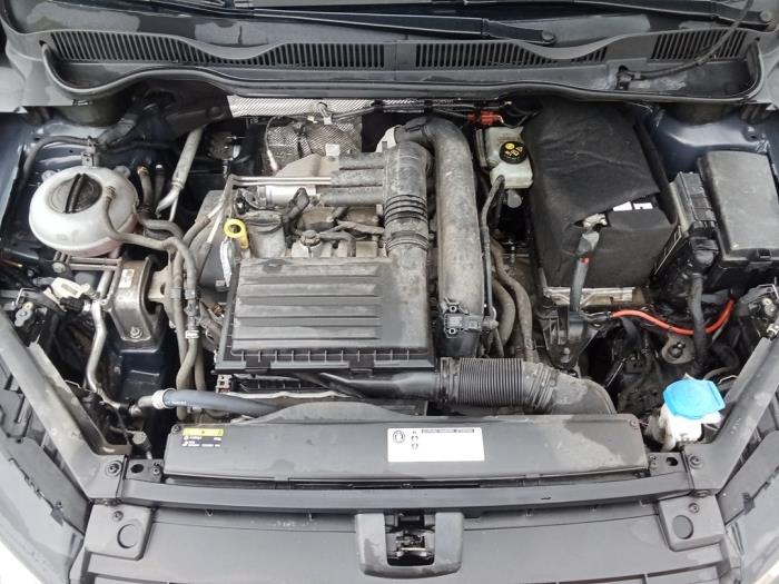 Motor van een Volkswagen Golf Sportsvan (AUVS) 1.2 TSI 16V BlueMOTION 2017