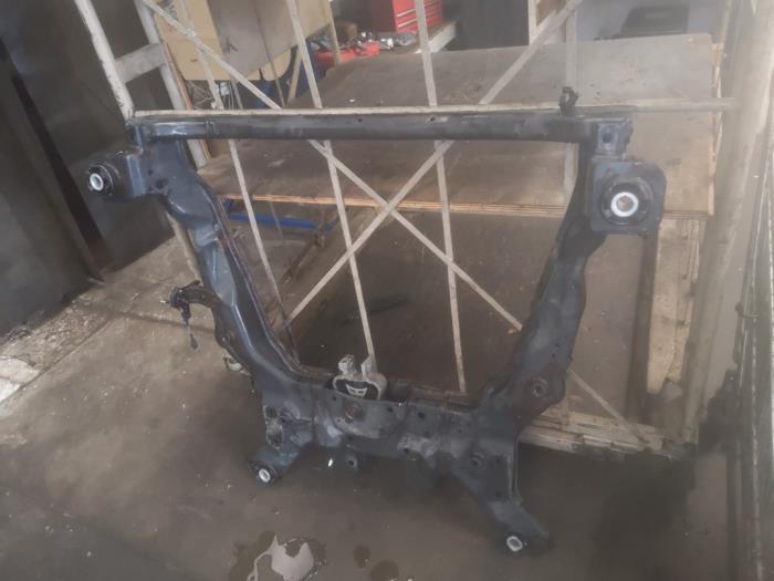 Gebruikte Subframe Ford Galaxy (CK) 2.0 TDCi 150 16V Prijs op aanvraag aangeboden door Bongers Auto-Onderdelen Zeeland