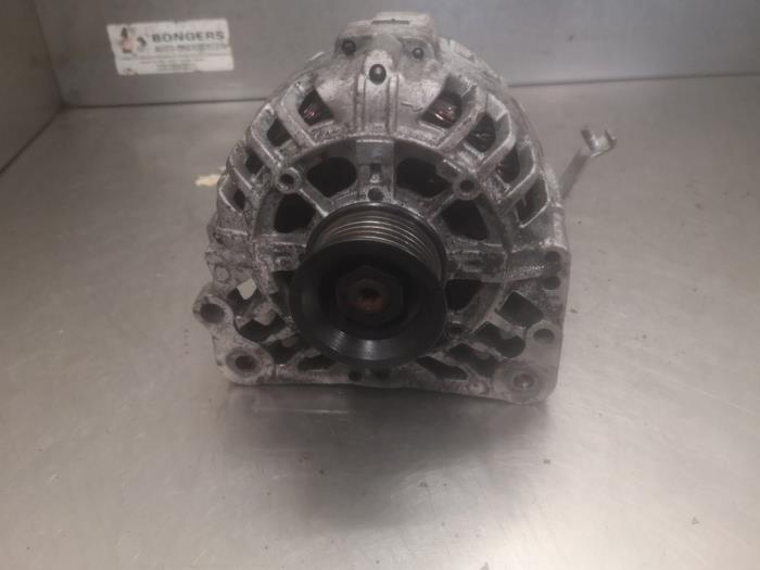 Gebruikte Dynamo Volkswagen Polo V (6R) 1.2 12V BlueMotion Technology Prijs op aanvraag aangeboden door Bongers Auto-Onderdelen Zeeland