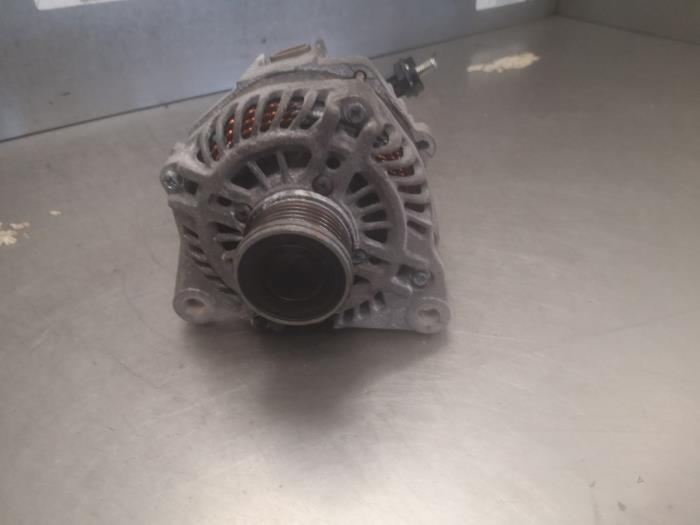 Gebruikte Dynamo Mazda CX-30 (DM) 1.8 Skyactiv D 116 16V Prijs op aanvraag aangeboden door Bongers Auto-Onderdelen Zeeland
