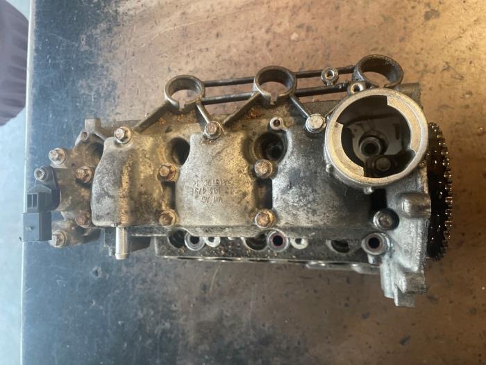 Gebruikte Cilinderkop Skoda Fabia II (5J) 1.2i Prijs € 250,00 Margeregeling aangeboden door Bongers Auto-Onderdelen Zeeland