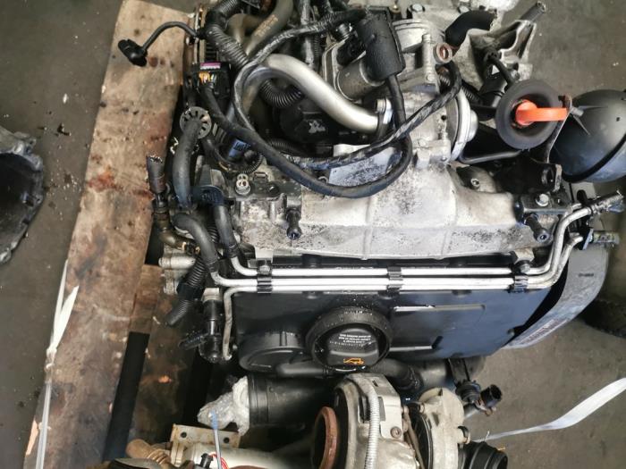 Gebruikte Motor Volkswagen Touran (1T1/T2) 2.0 TDI 16V 136 Prijs op aanvraag aangeboden door Bongers Auto-Onderdelen Zeeland