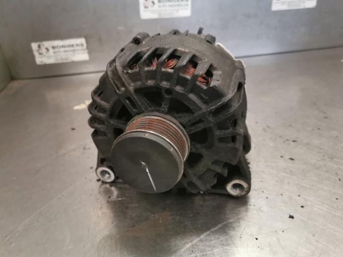 Gebruikte Dynamo Peugeot Partner Tepee (7A/B/C/D/E/F/G/J/P/S) 1.6 HDi,Blue HDi 75 Prijs op aanvraag aangeboden door Bongers Auto-Onderdelen Zeeland
