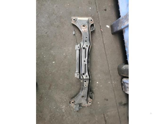 Gebruikte Subframe BMW Z4 Roadster (E85) 2.5 24V Prijs op aanvraag aangeboden door Bongers Auto-Onderdelen Zeeland