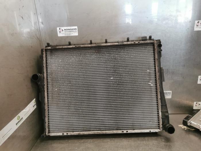 Gebruikte Radiateur BMW Z4 Roadster (E85) 2.5 24V Prijs op aanvraag aangeboden door Bongers Auto-Onderdelen Zeeland