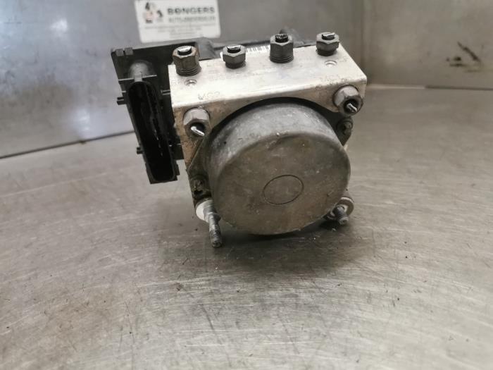 Gebruikte ABS Pomp Fiat Bravo (198A) 1.6 JTD Multijet 120 Prijs op aanvraag aangeboden door Bongers Auto-Onderdelen Zeeland