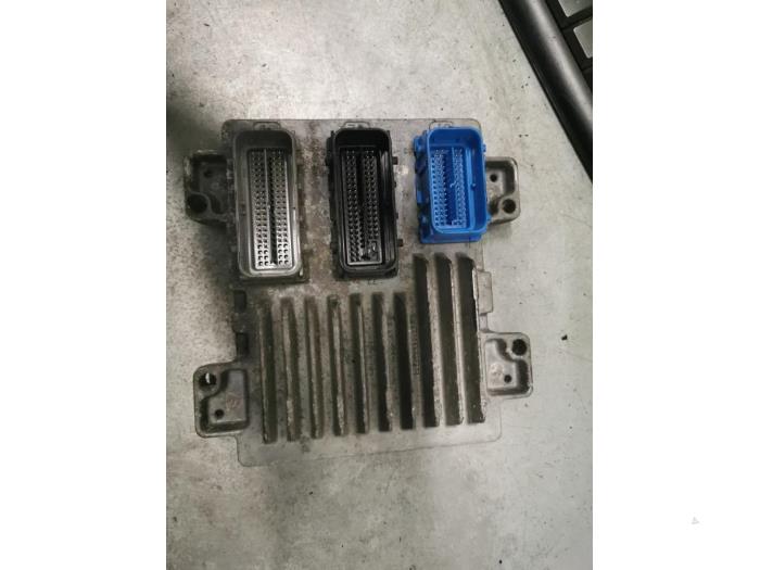 Computer Motormanagement Opel Corsa E, 2014 1.4 16V, Hatchback, Benzine, 1.398cc, 66kW (90pk), FWD, B14XEL; D14XEL; DTEMP, 2014-09 (Gebruikt)