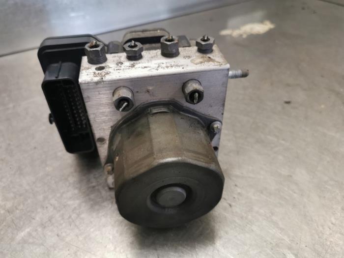 Gebruikte ABS Pomp Fiat Ducato (250) 2.0 D 115 Multijet Prijs op aanvraag aangeboden door Bongers Auto-Onderdelen Zeeland